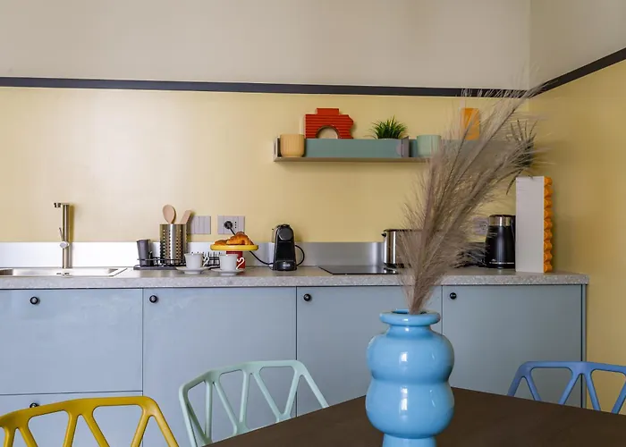 Iflat Colorful New In Esquilino Apartment